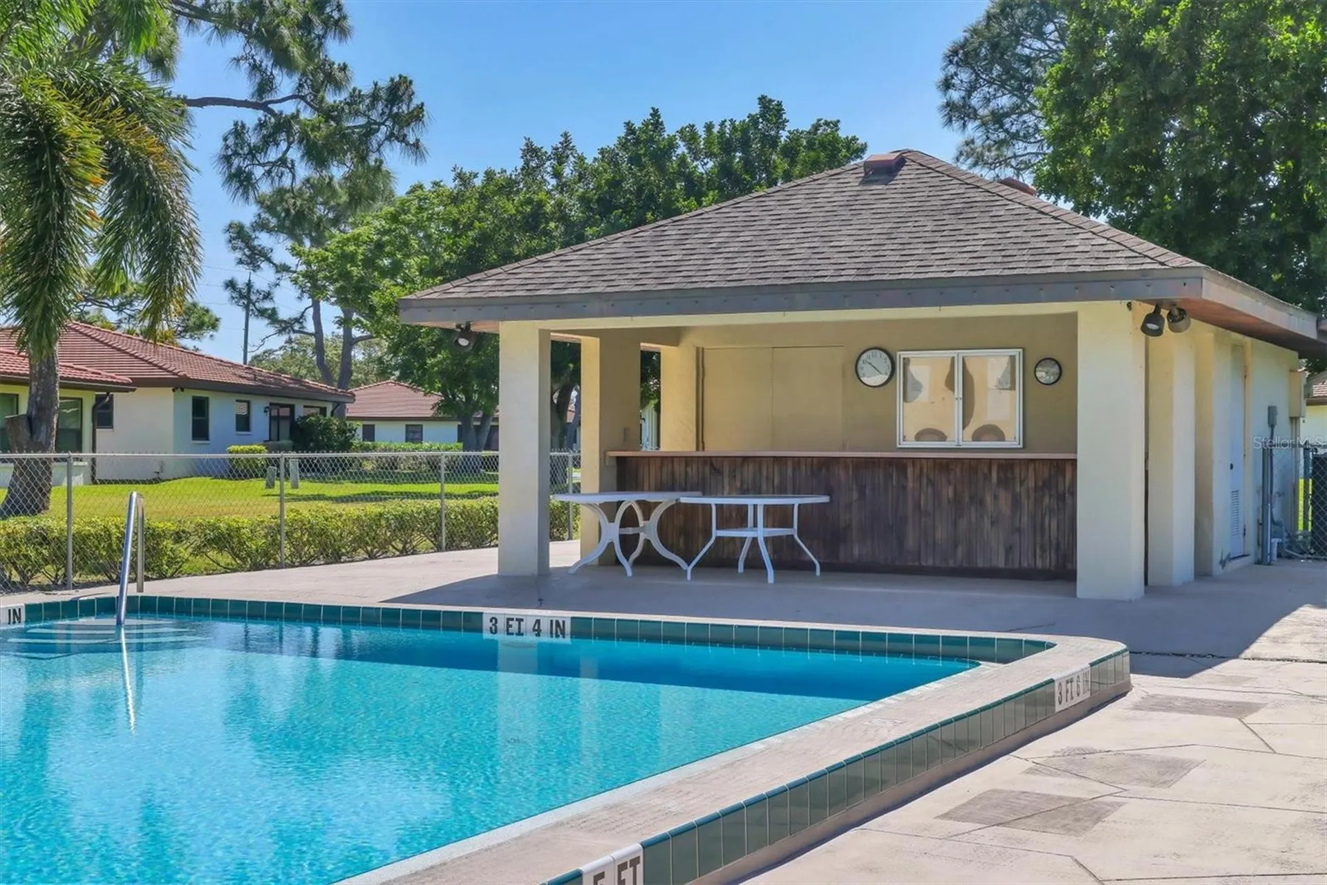 3305 Vivienda Boulevard Bradenton FL 34207