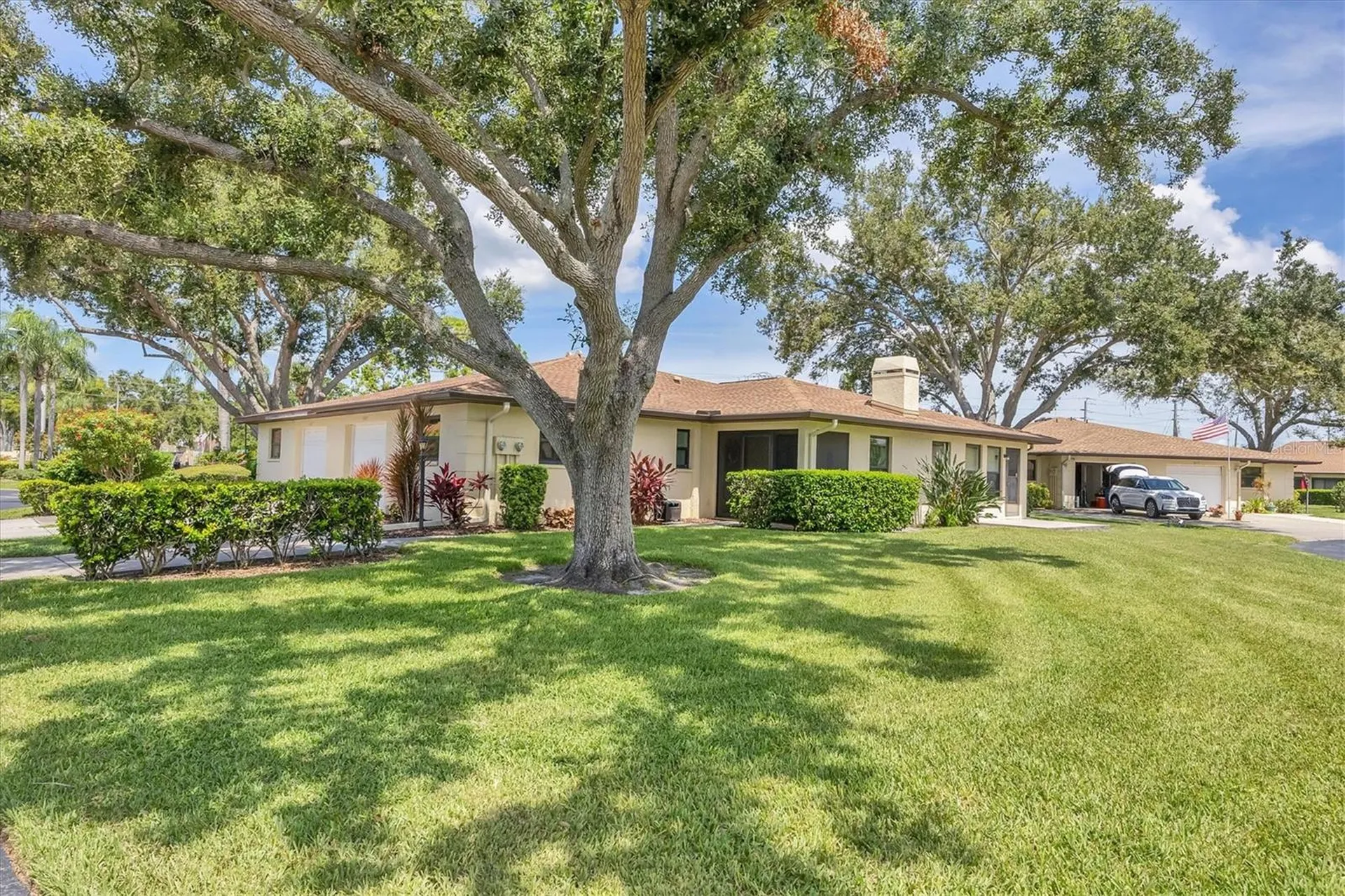 3305 Vivienda Boulevard Bradenton FL 34207