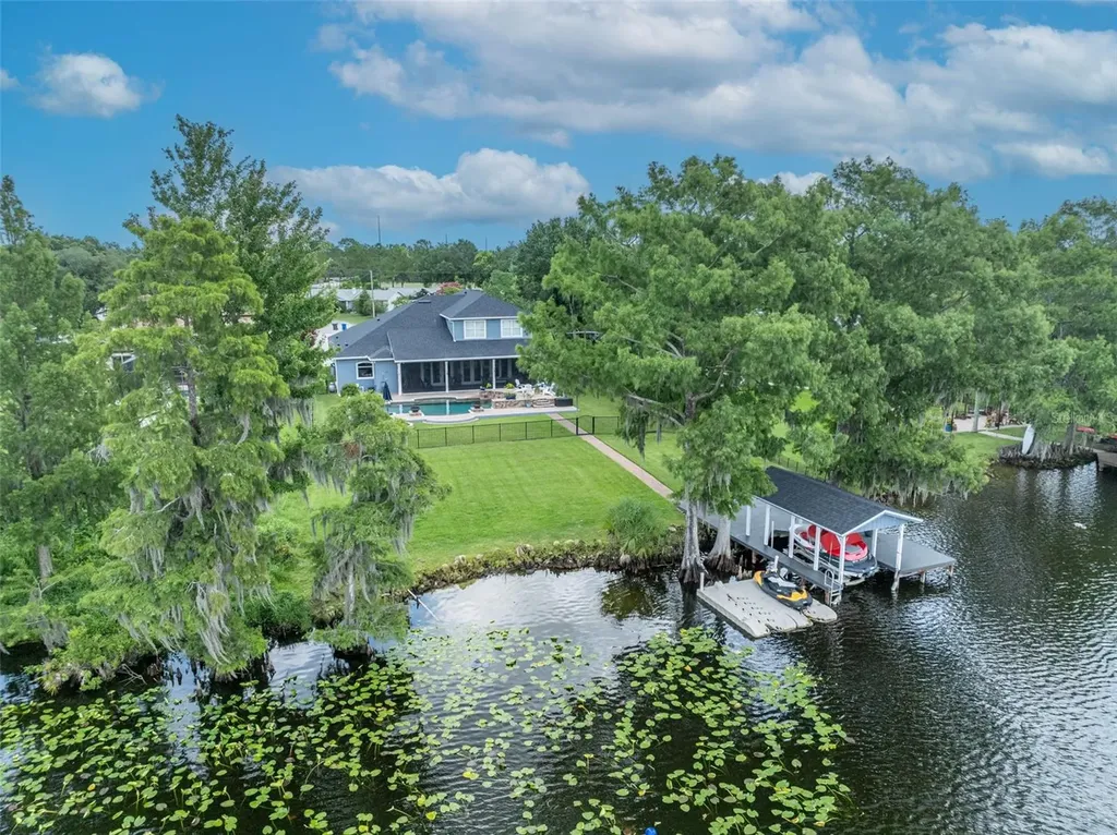 339 Carolyn Drive Oviedo FL 32765