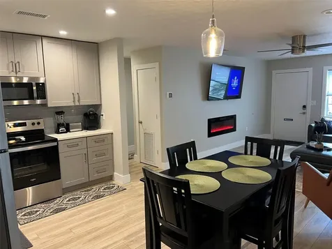 302 19th Street East Bradenton FL 34208