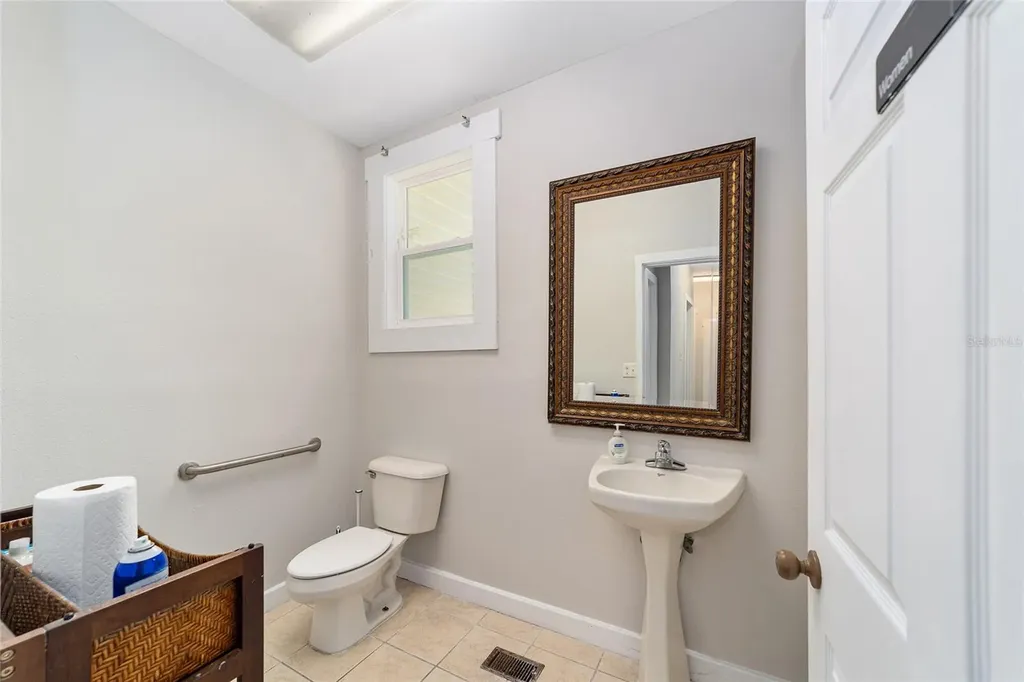 1008 E Silver Springs Boulevard Ocala FL 34470