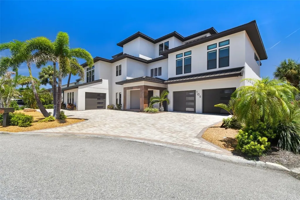 105 9th Street E Tierra Verde FL 33715