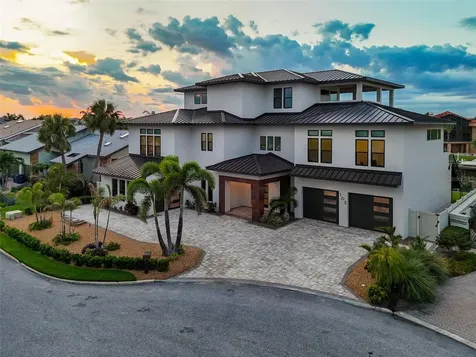 105 9th Street E Tierra Verde FL 33715