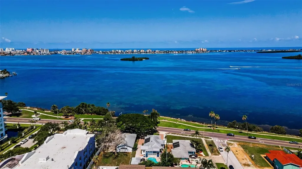 1951 Edgewater Drive Clearwater FL 33755