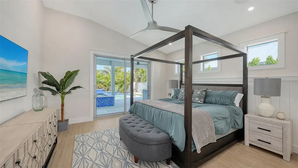 8009 20th Place W Bradenton FL 34209