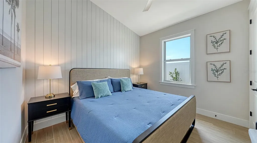 8009 20th Place W Bradenton FL 34209