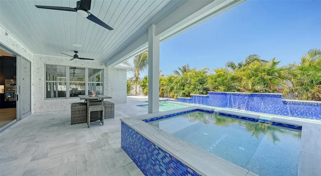 8009 20th Place W Bradenton FL 34209