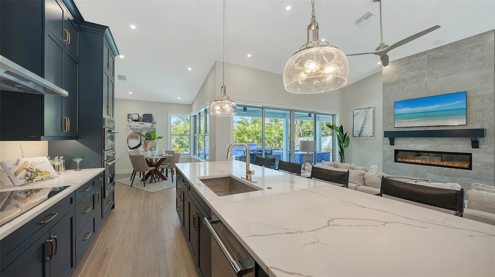 8009 20th Place W Bradenton FL 34209