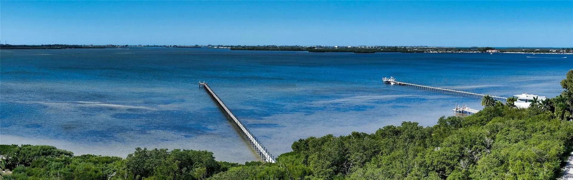 8009 20th Place W Bradenton FL 34209