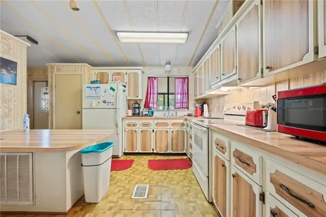 7373 Fall Street Brooksville FL 34613