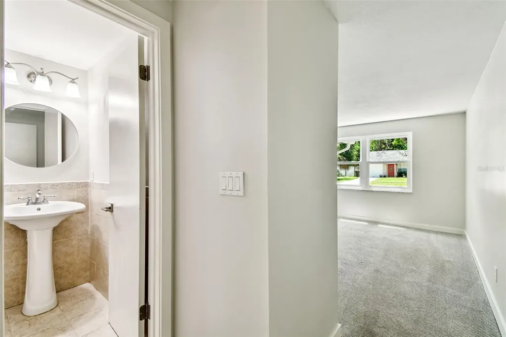 16138 Manorwood Circle Tampa FL 33624