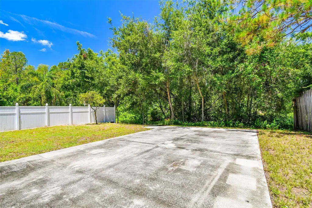 16138 Manorwood Circle Tampa FL 33624