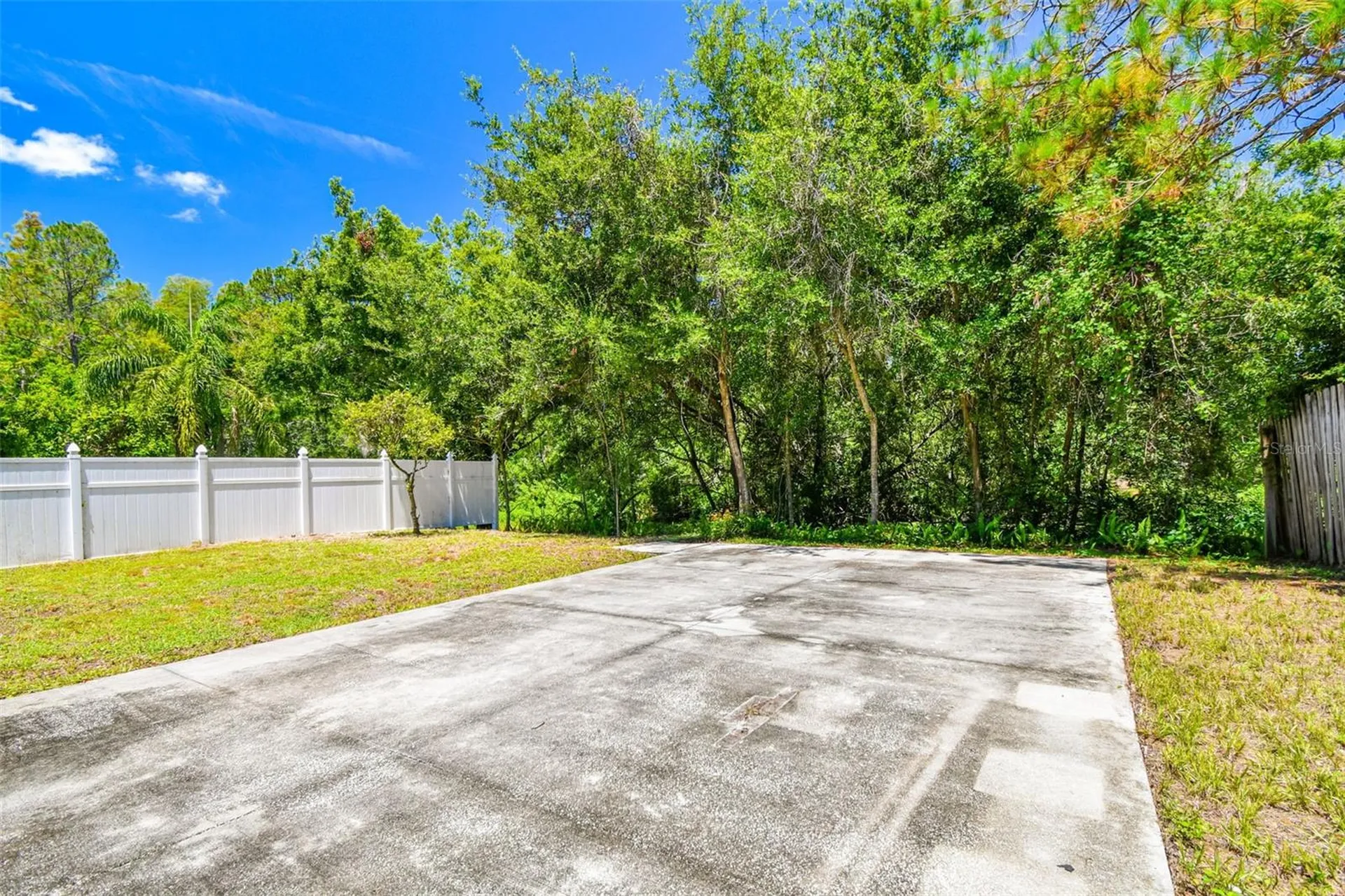16138 Manorwood Circle Tampa FL 33624
