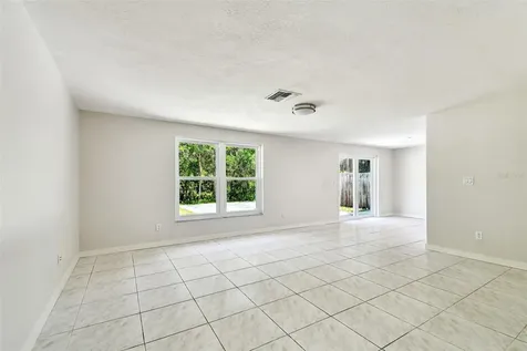 16138 Manorwood Circle Tampa FL 33624