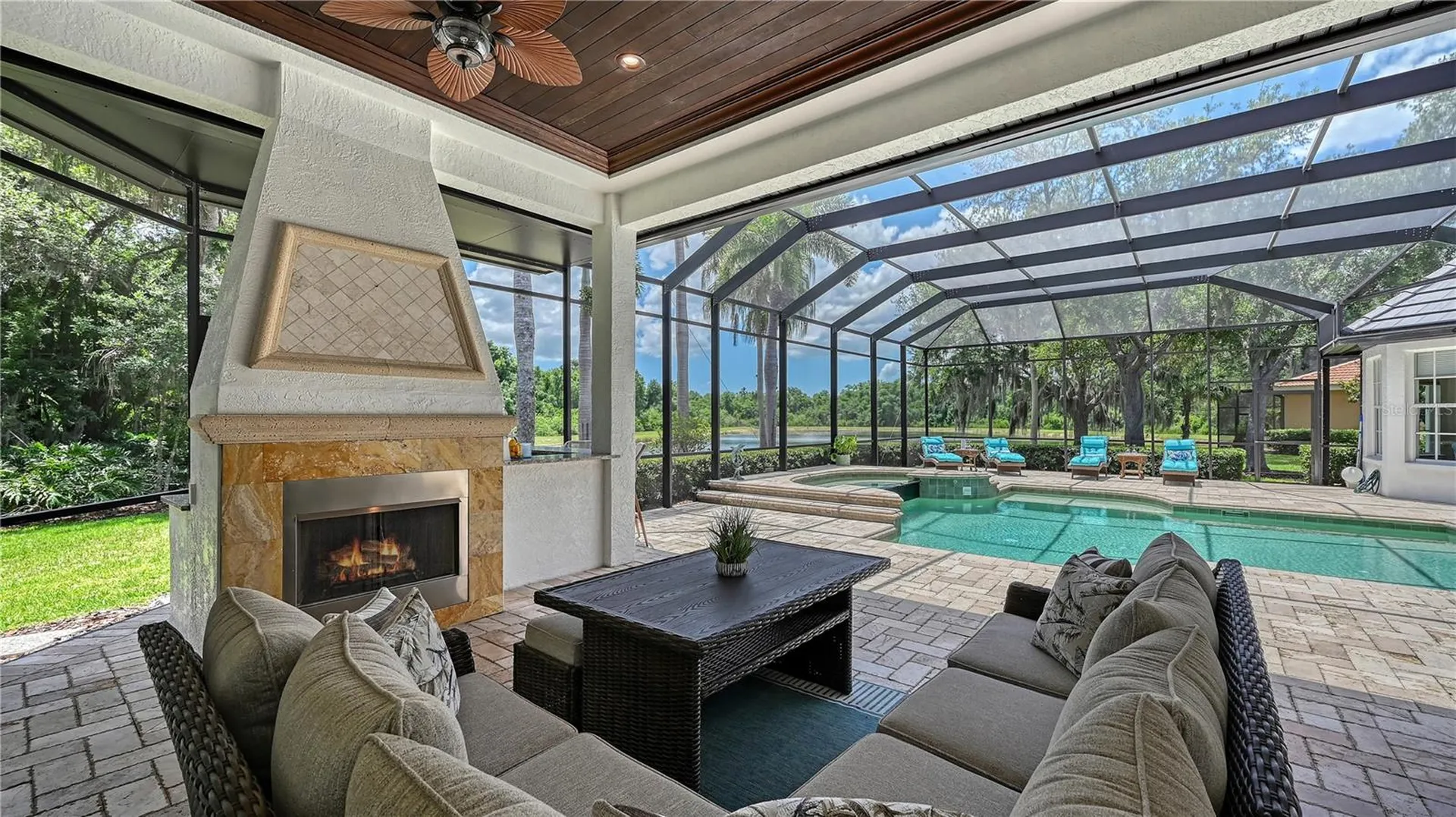 6959 Westchester Circle Lakewood Ranch FL 34202