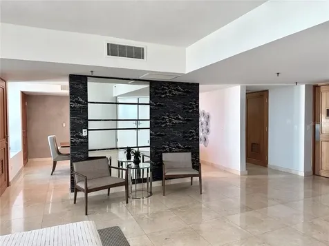 35 Avenue Luis Muñoz Rivera San Juan PR 00901