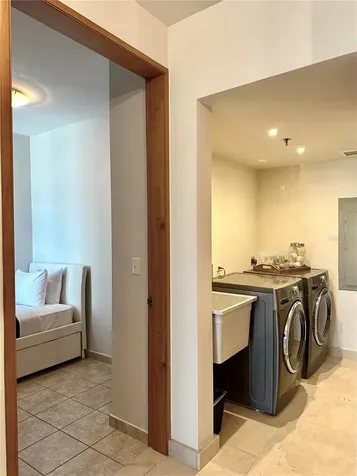 35 Avenue Luis Muñoz Rivera San Juan PR 00901