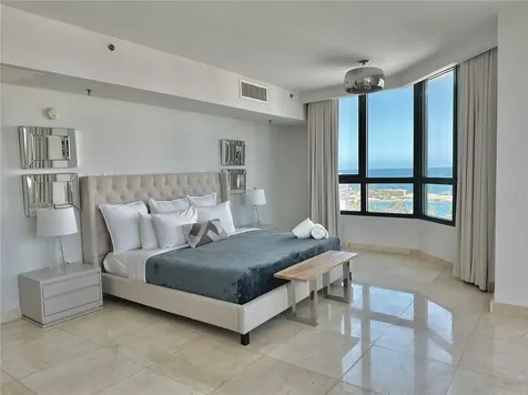 35 Avenue Luis Muñoz Rivera San Juan PR 00901