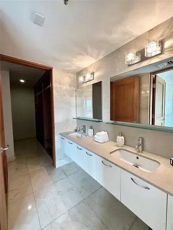 35 Avenue Luis Muñoz Rivera San Juan PR 00901