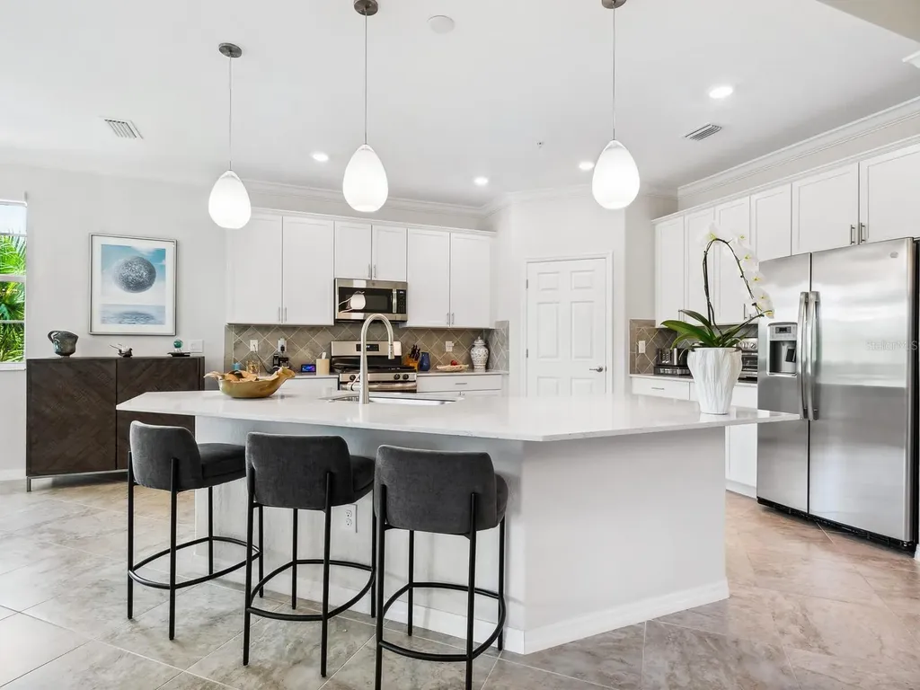 7387 Divot Loop Lakewood Ranch FL 34202