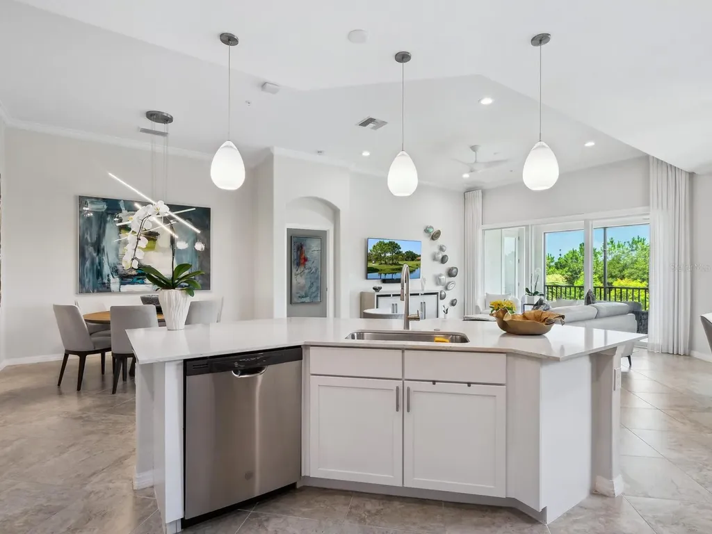 7387 Divot Loop Lakewood Ranch FL 34202