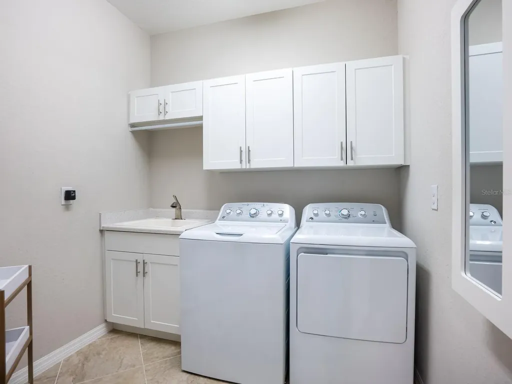7387 Divot Loop Lakewood Ranch FL 34202
