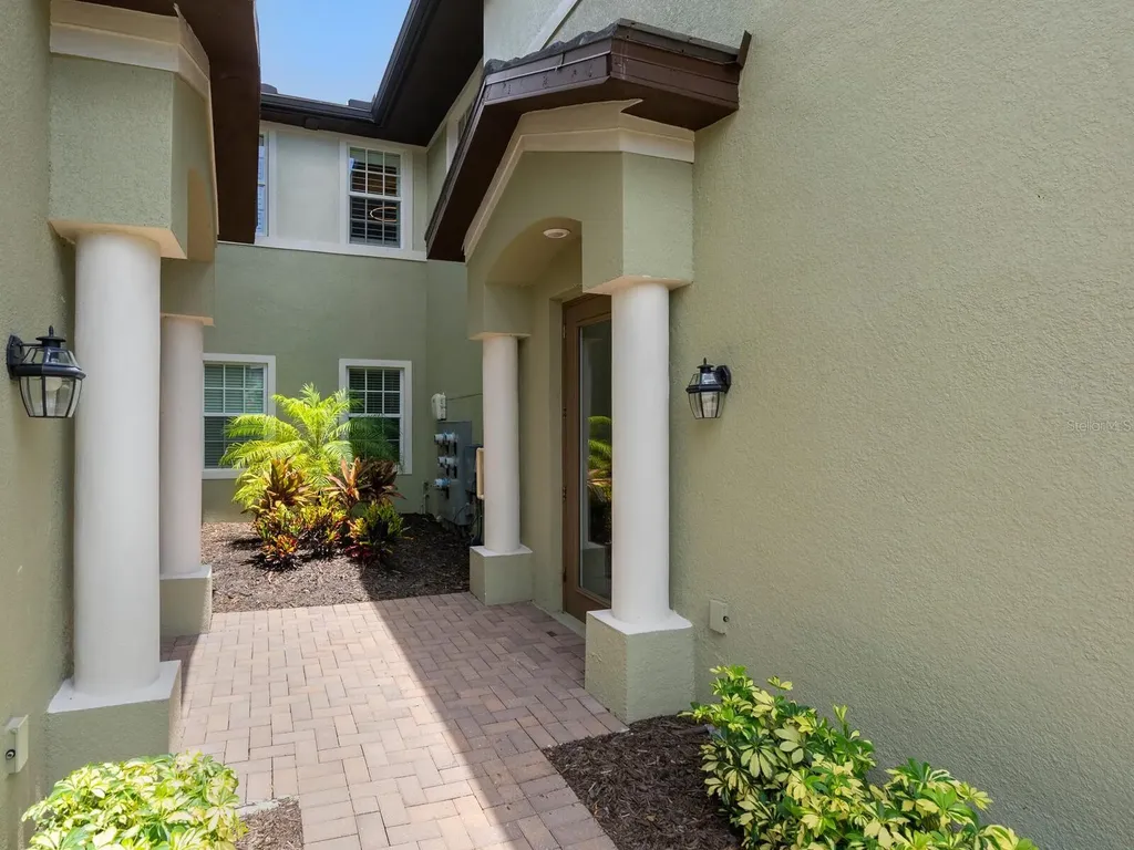 7387 Divot Loop Lakewood Ranch FL 34202