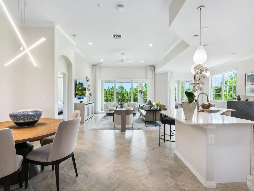 7387 Divot Loop Lakewood Ranch FL 34202