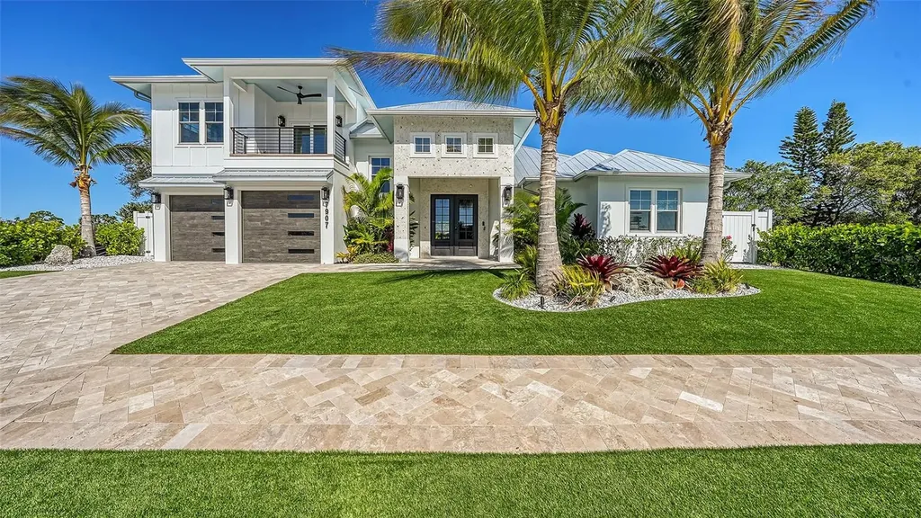 8006 20th Place W Bradenton FL 34209