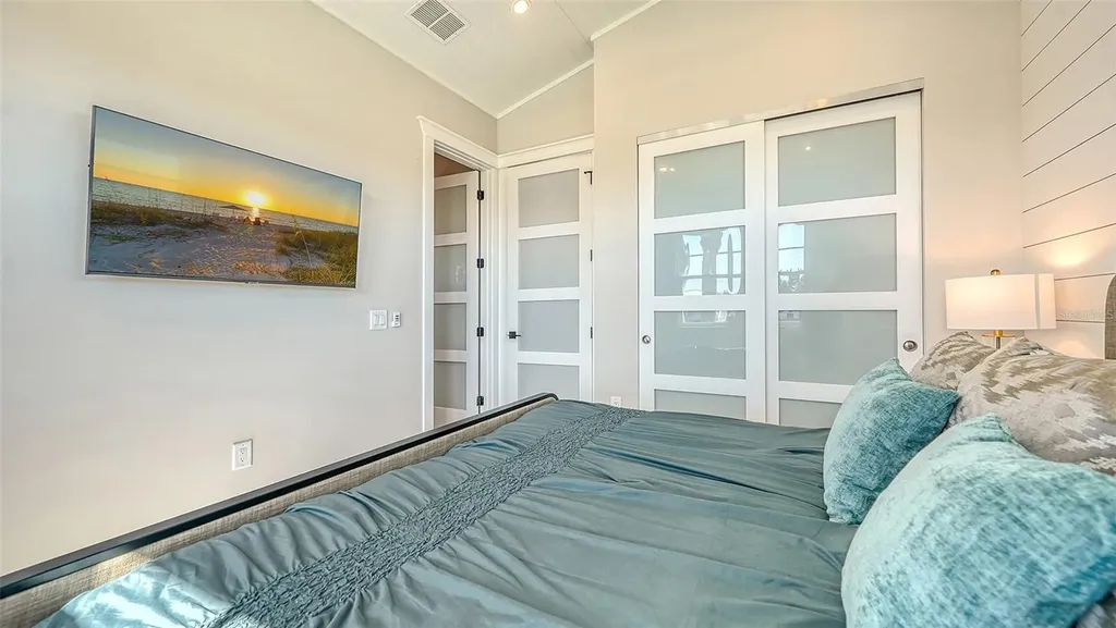 8006 20th Place W Bradenton FL 34209