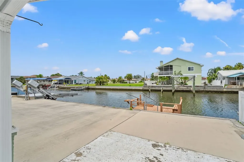 7401 Islander Lane Hudson FL 34667