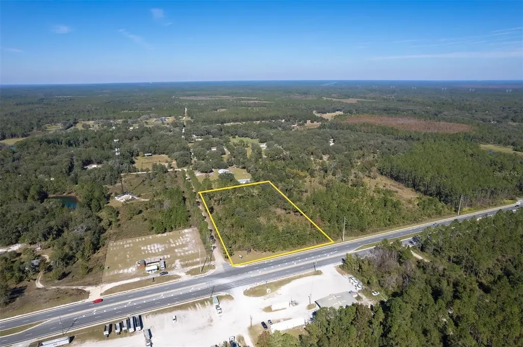 108 Willis Road Interlachen FL 32148