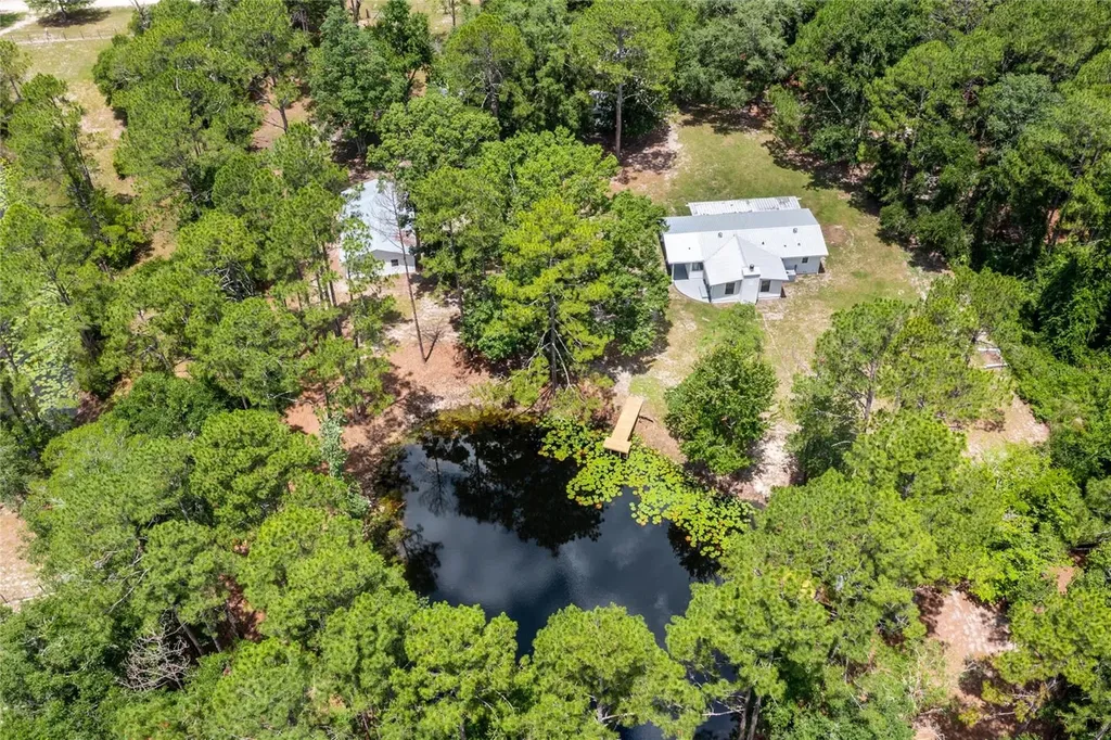 5799 SE 91st Trail Trenton FL 32693