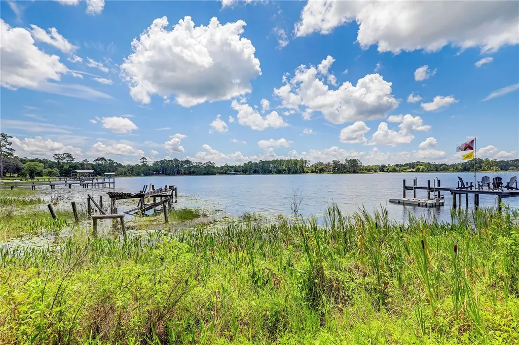 104 Carter Whittaker Lane Pomona Park FL 32181