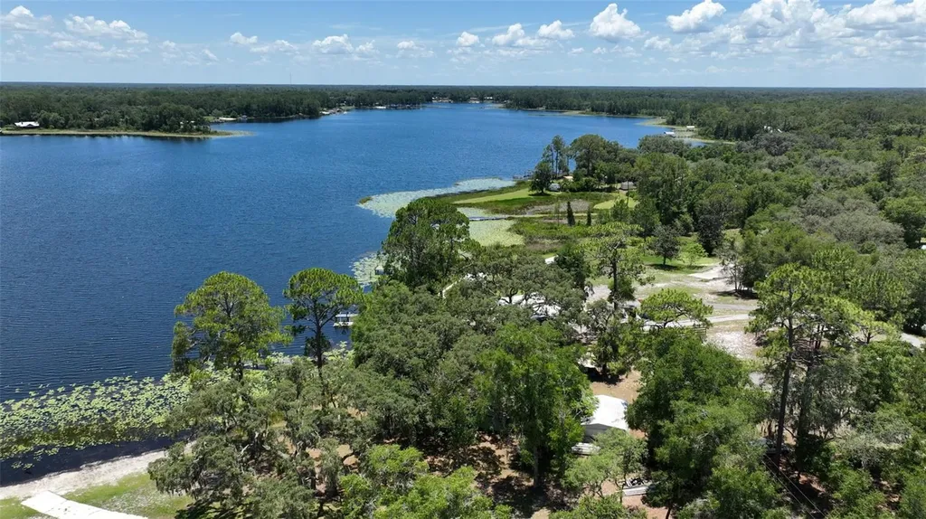 104 Carter Whittaker Lane Pomona Park FL 32181