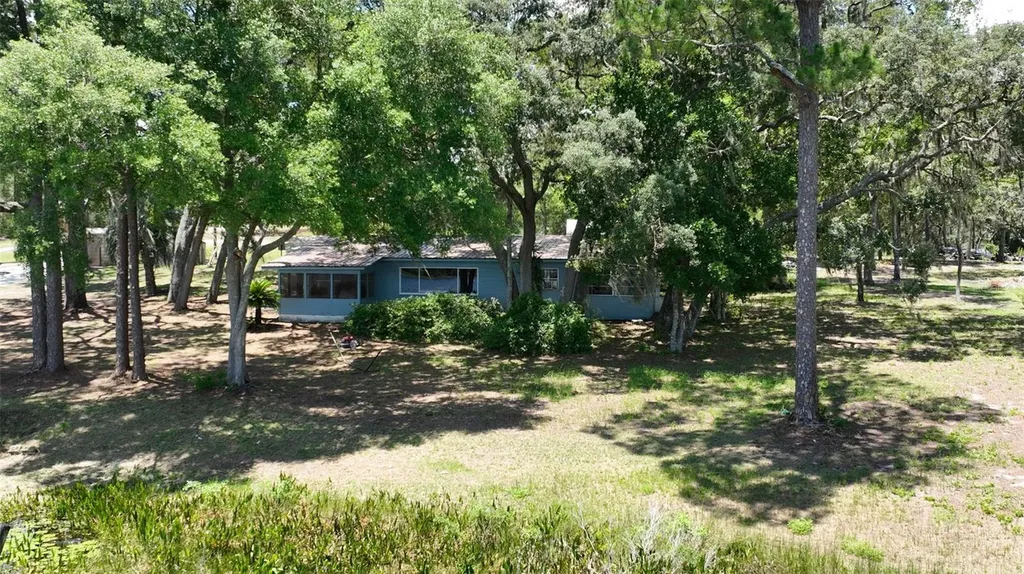 104 Carter Whittaker Lane Pomona Park FL 32181