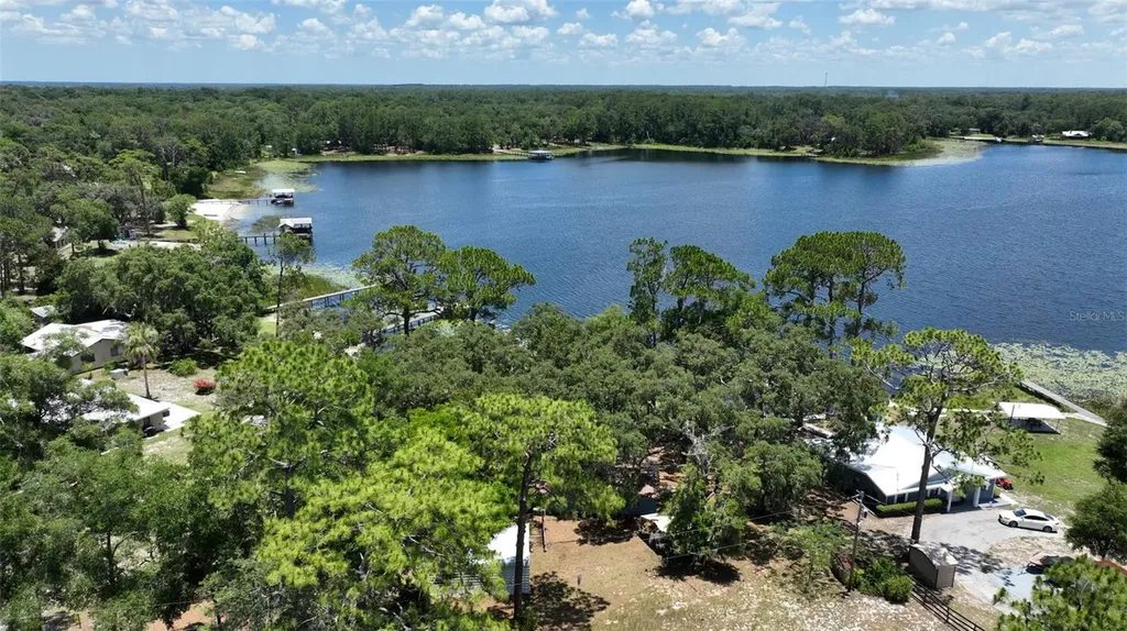 104 Carter Whittaker Lane Pomona Park FL 32181