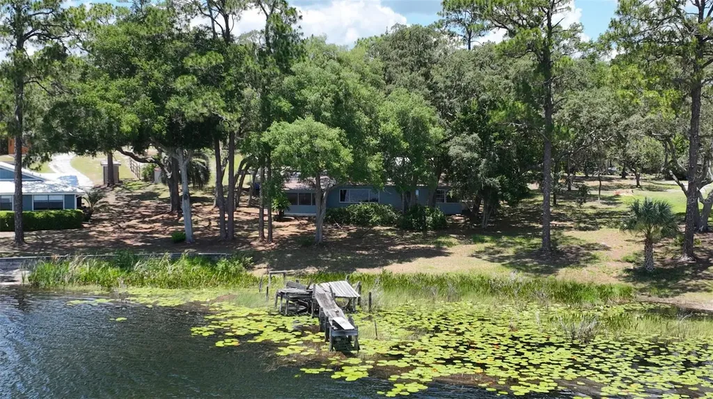 104 Carter Whittaker Lane Pomona Park FL 32181
