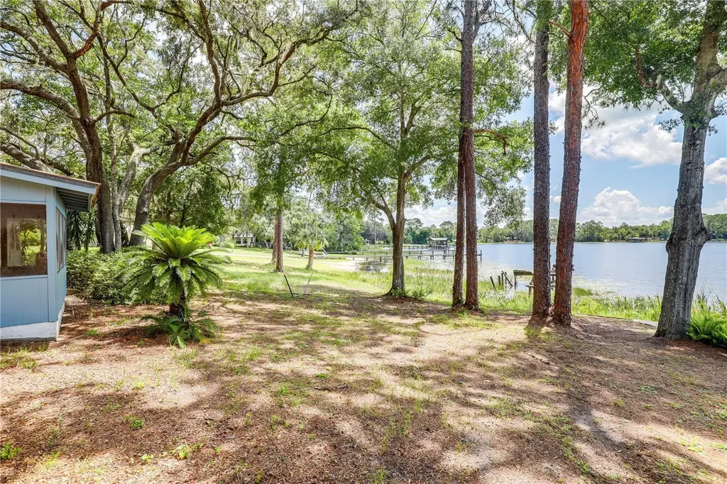 104 Carter Whittaker Lane Pomona Park FL 32181