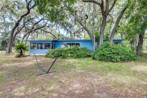 104 Carter Whittaker Lane Pomona Park FL 32181