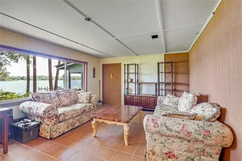 104 Carter Whittaker Lane Pomona Park FL 32181