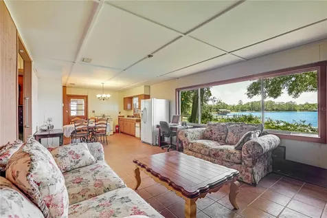 104 Carter Whittaker Lane Pomona Park FL 32181