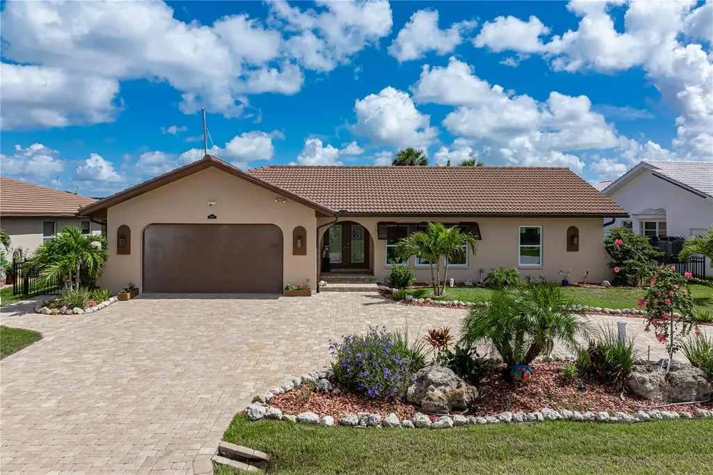 2814 La Mancha Court Punta Gorda FL 33950