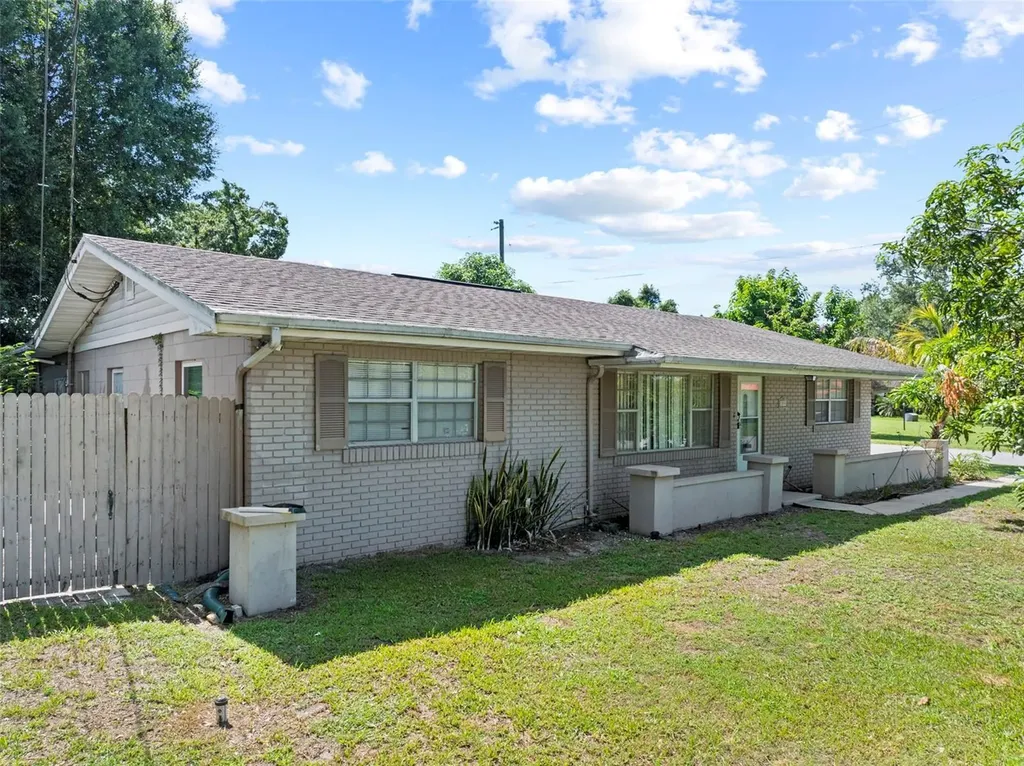 2800 Sunset Drive NW Winter Haven FL 33881