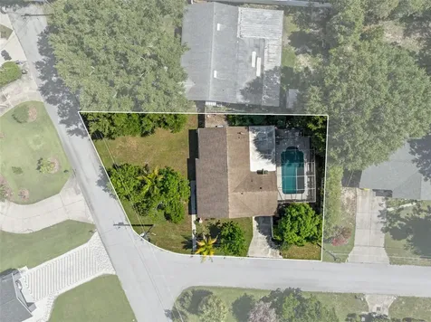 2800 Sunset Drive NW Winter Haven FL 33881