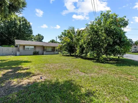 2800 Sunset Drive NW Winter Haven FL 33881