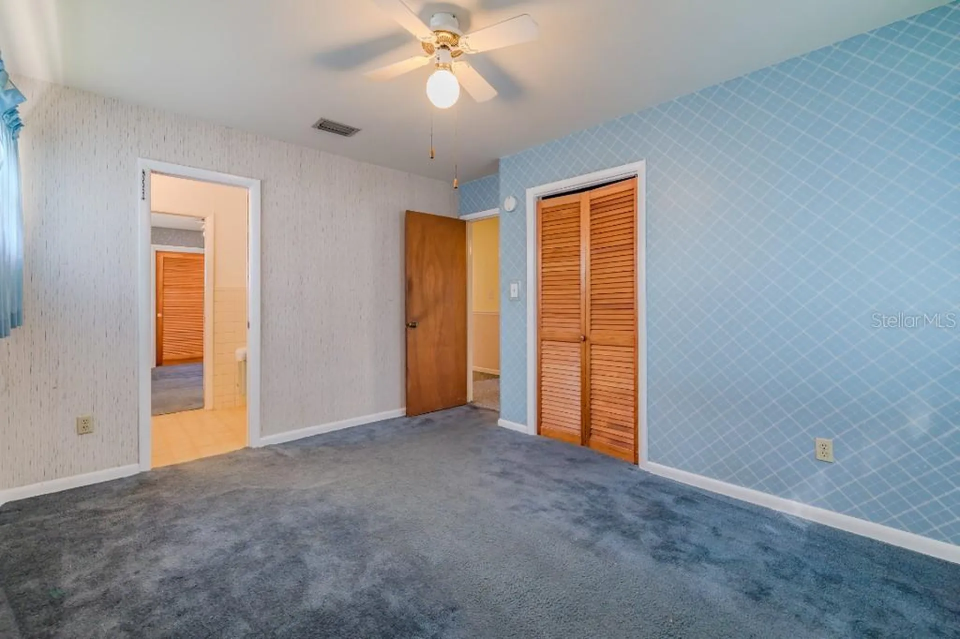 5004 S Hesperides Street Tampa FL 33611