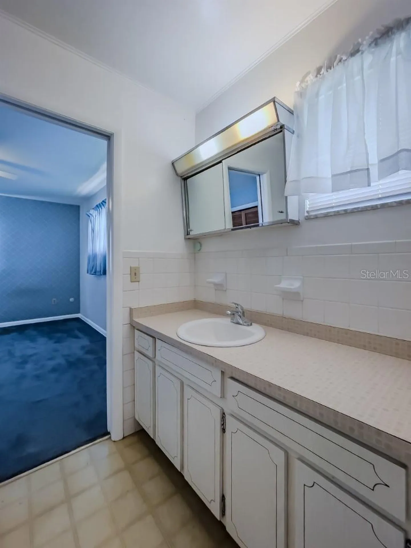 5004 S Hesperides Street Tampa FL 33611
