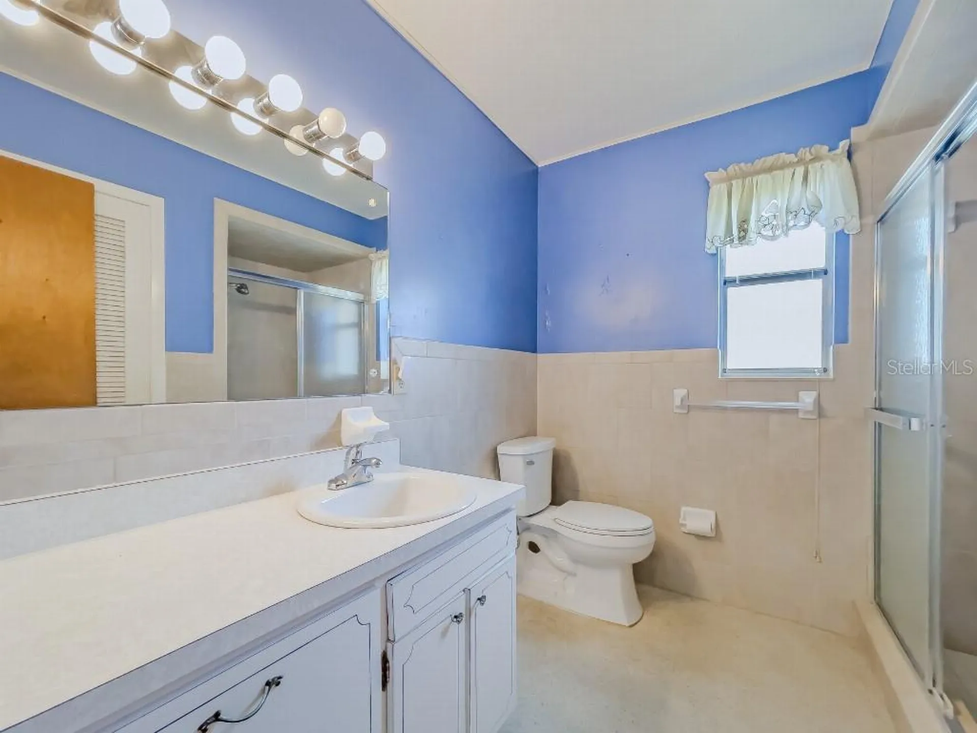 5004 S Hesperides Street Tampa FL 33611