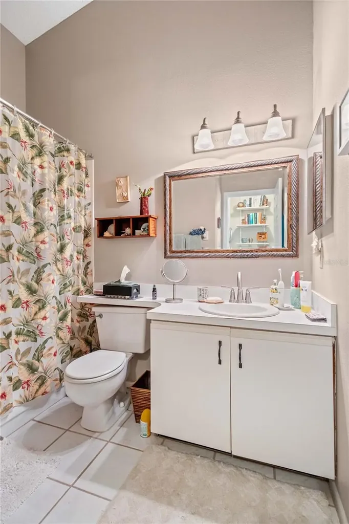 805 Waterside Lane Bradenton FL 34209